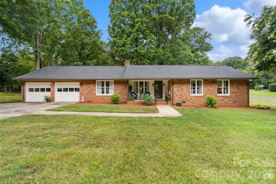 400 S Westover Drive, Monroe, NC 28112 - #2