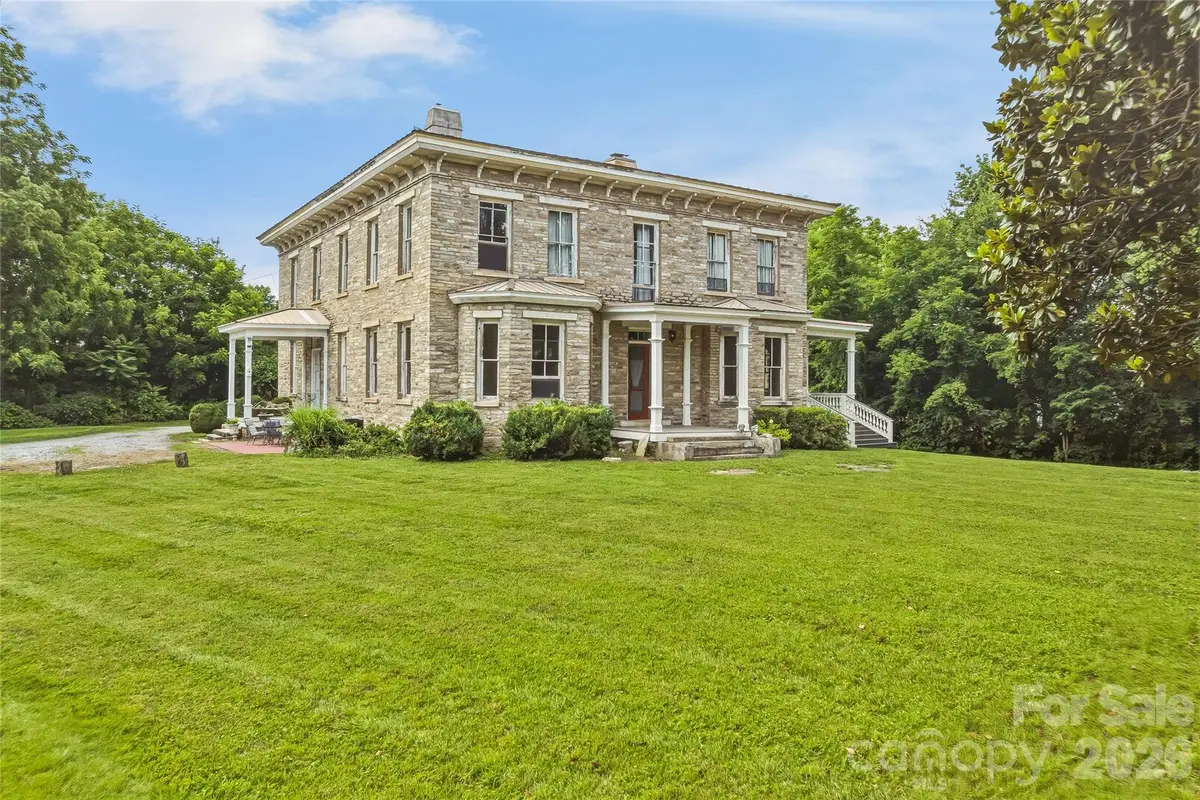 31 Meadows Blake House Lane, Fletcher, NC 28732 - #1