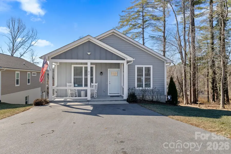 82 Summit Circle, Hendersonville, NC 28739 - #2