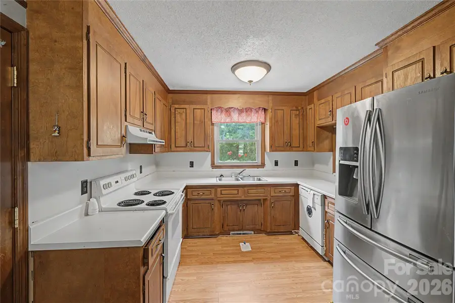 102 Nob Hill Drive, Gaffney, SC 29340 - #3