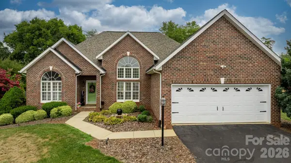 3992 Brickfield Street, Hickory, NC 28602