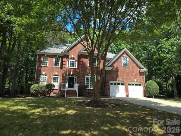 6301 Crown Hill Drive, Charlotte, NC 28227