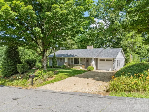 66 Hampden Road, Asheville, NC 28805