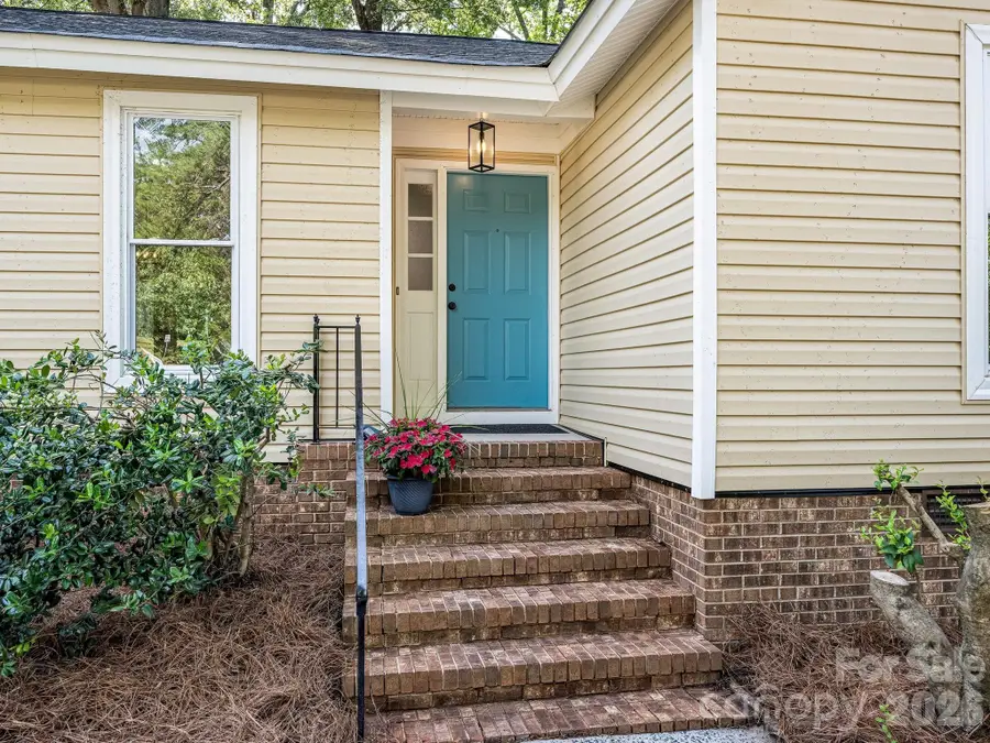 9501 Buckskin Lane, Charlotte, NC 28227 - #3