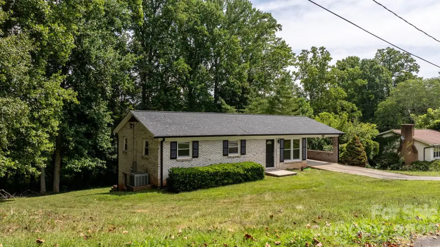 2428 Cedar Valley Drive, Conover, NC 28613 - #3