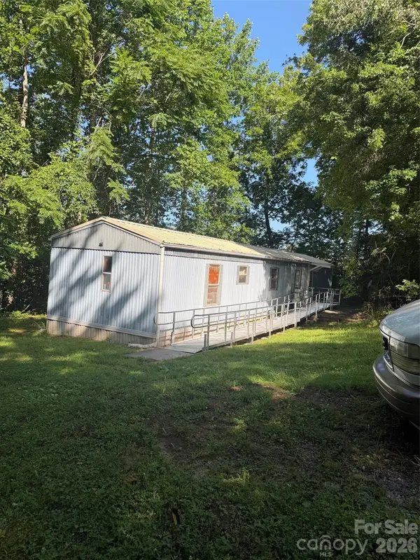 119 Woodmont Drive, Nebo, NC 28761