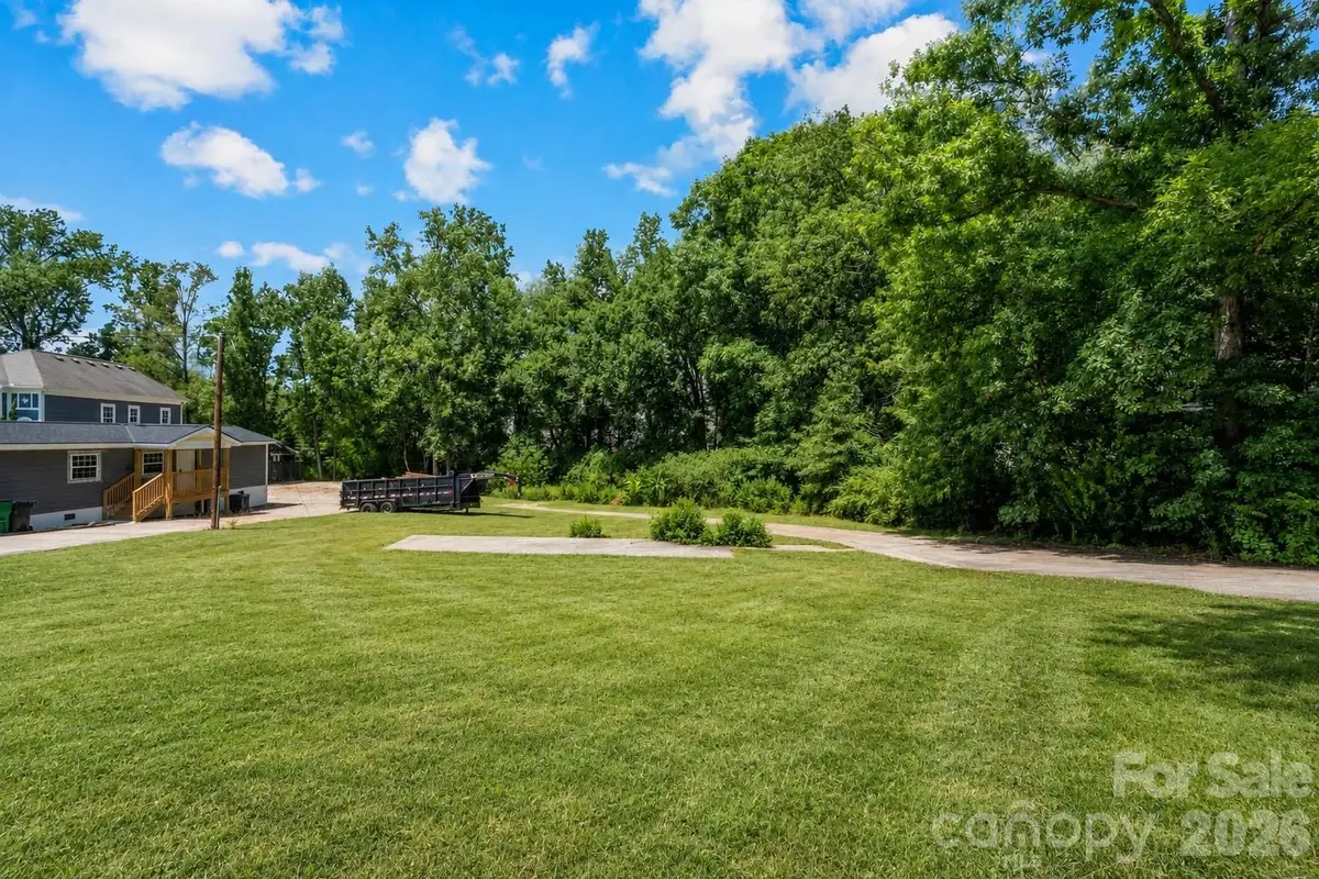 5008 Victoria Avenue, Charlotte, NC 28269 - #1