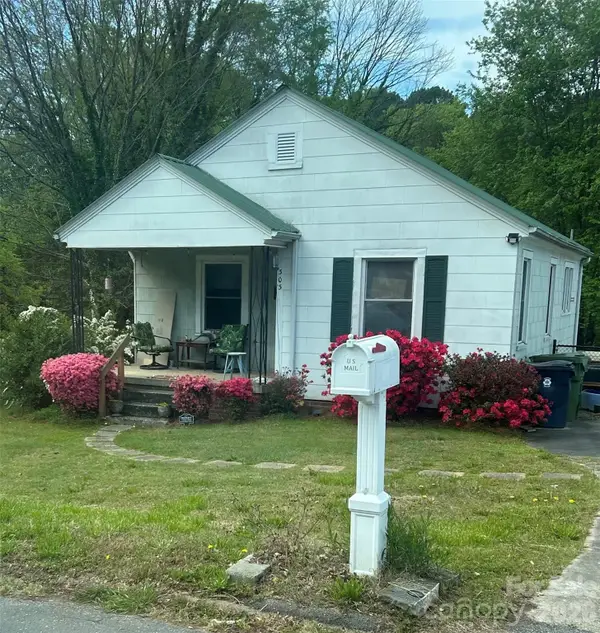 303 Mendota Avenue, Lexington, NC 27292