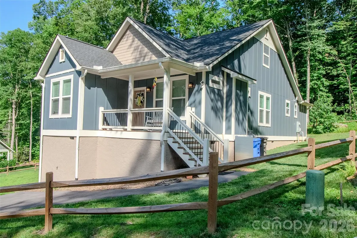 611 Twinbrook Lane, Maggie Valley, NC 28751 - #1