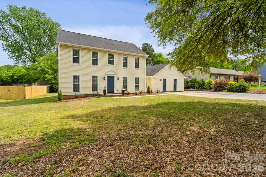 6600 Porterfield Road, Charlotte, NC 28226 - #2