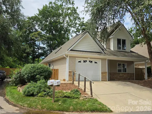 41 Beekeeper Trail, Swannanoa, NC 28778