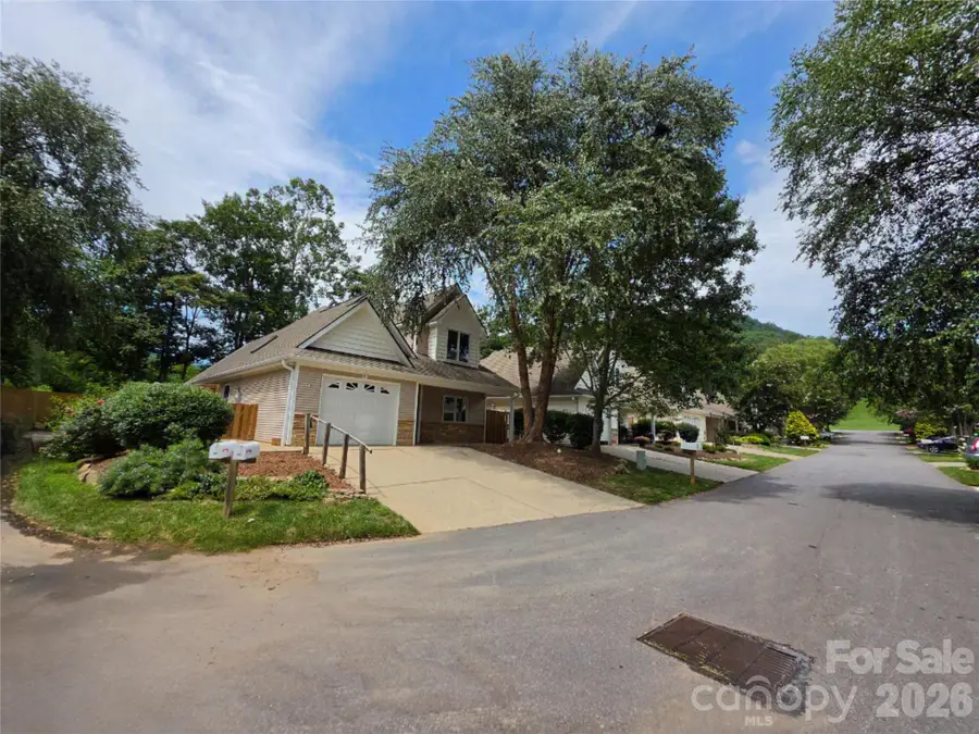 41 Beekeeper Trail, Swannanoa, NC 28778 - #2