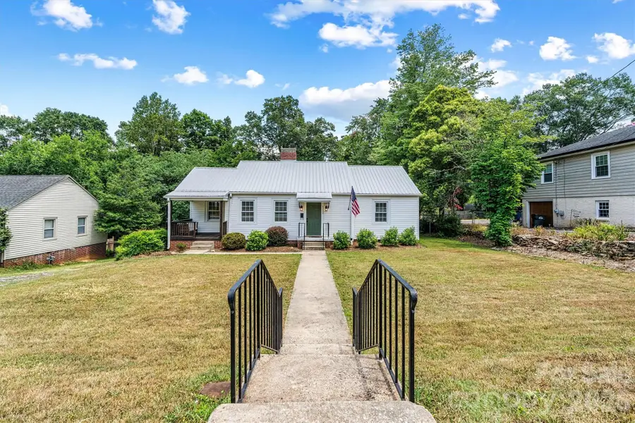 1252 11th Street, Hickory, NC 28601 - #3