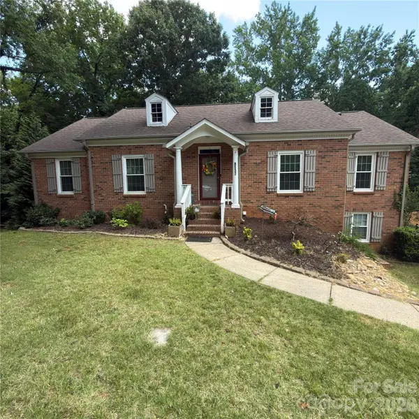 8537 Furrier Drive, Charlotte, NC 28270