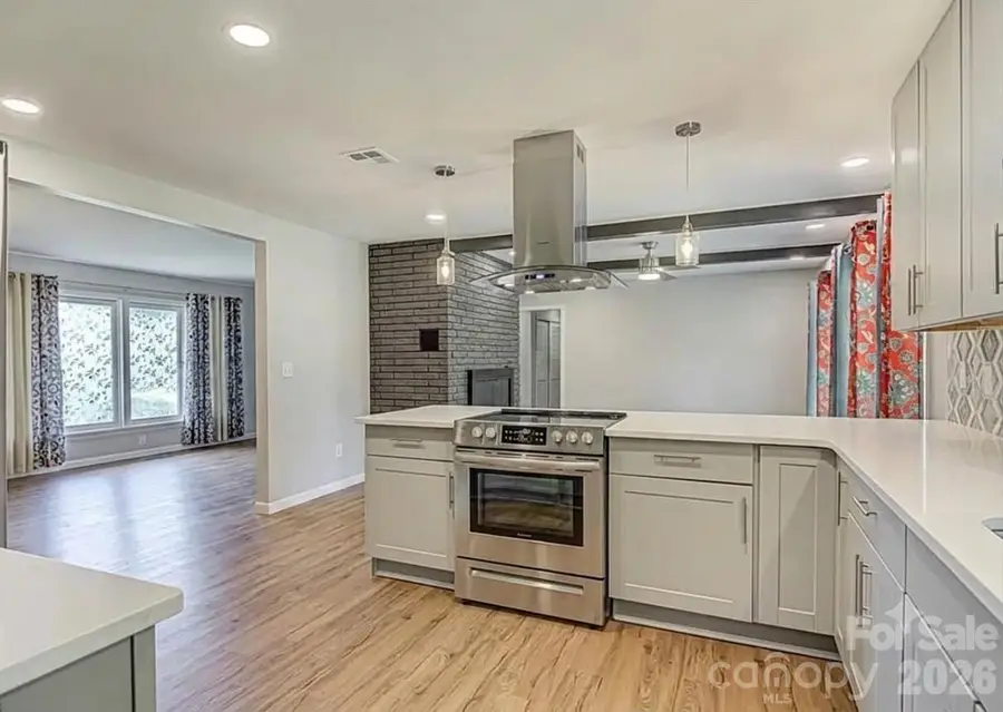 2512 Sunnycrest Drive, Reidsville, NC 27320 - #2