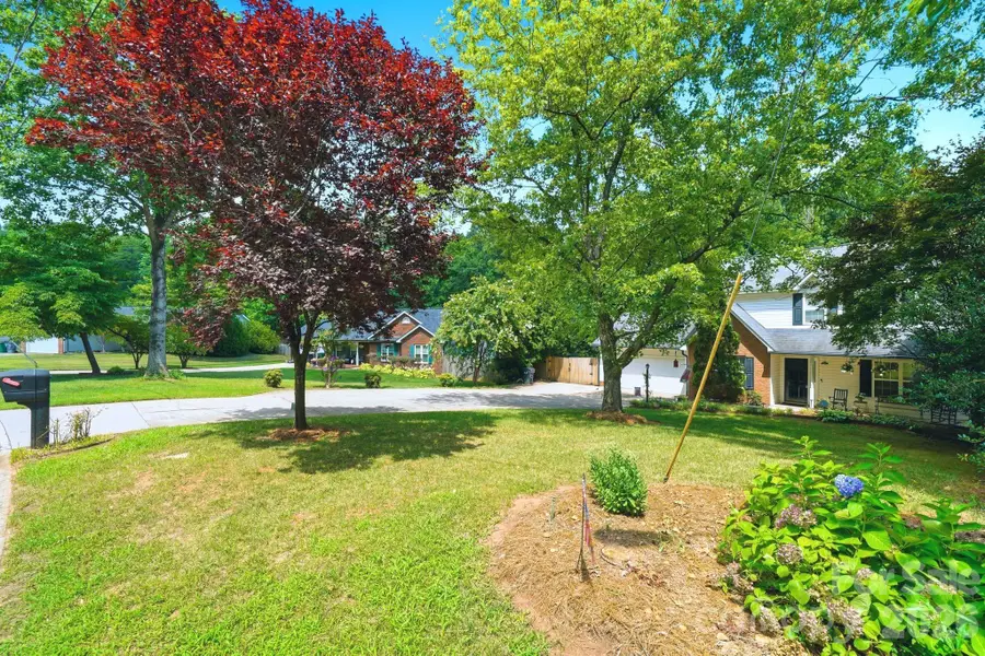 5226 Rockwood Road, Charlotte, NC 28216 - #2