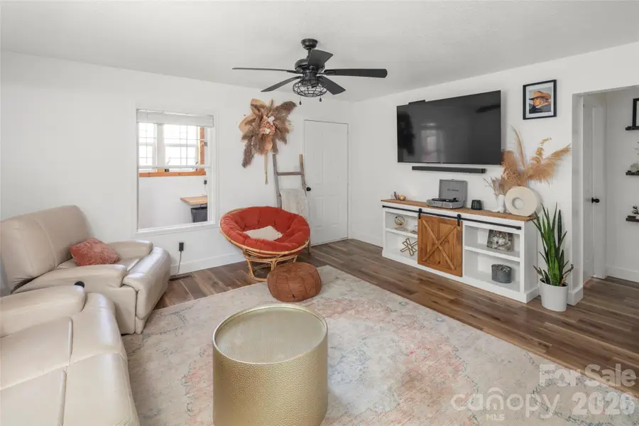 354 Boulder View Drive, Flat Rock, NC 28731 - #3