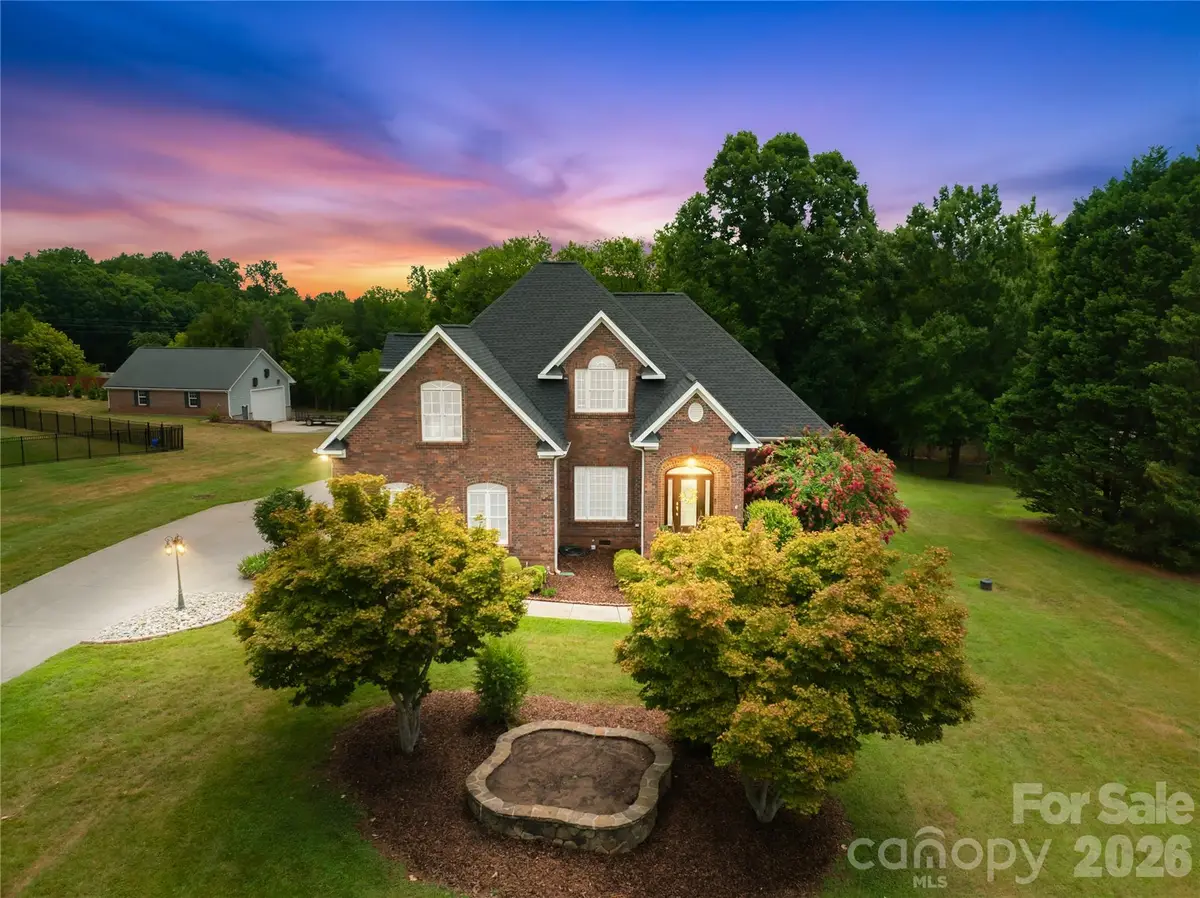 115 S Gibbs Road, Mooresville, NC 28117 - #1