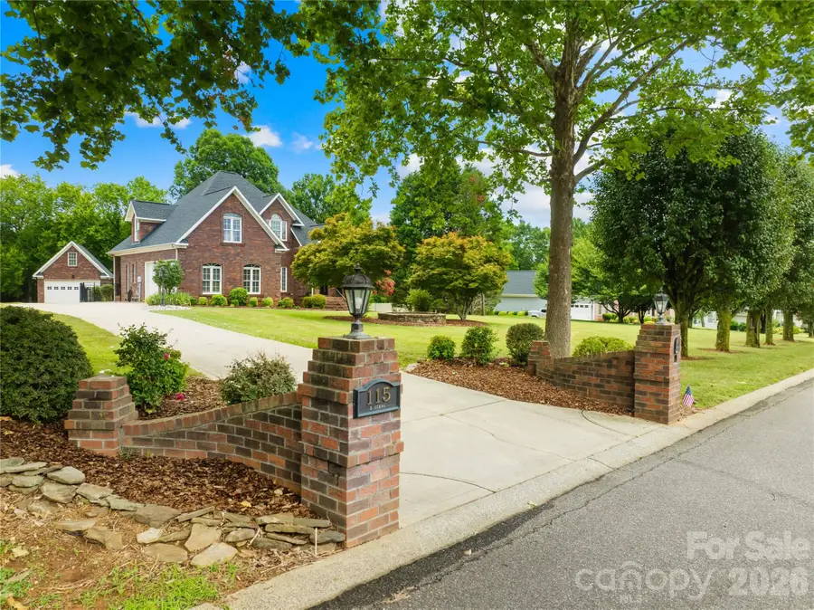 115 S Gibbs Road, Mooresville, NC 28117 - #3