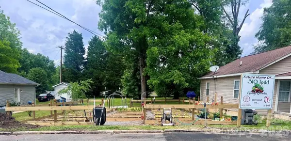 310 Todd Street, Belmont, NC 28012