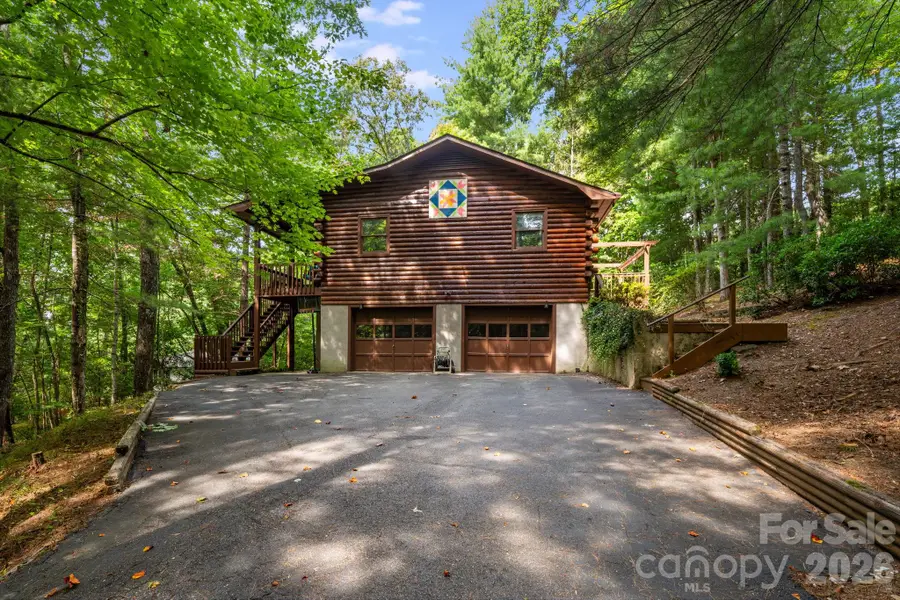 423 Rambling Drive, Hendersonville, NC 28739 - #3