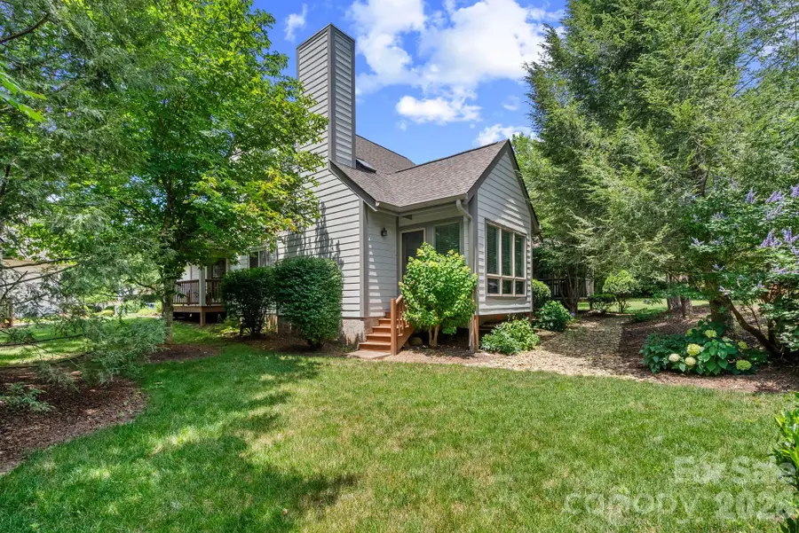 62 Pinnacle Point, Asheville, NC 28805 - #2
