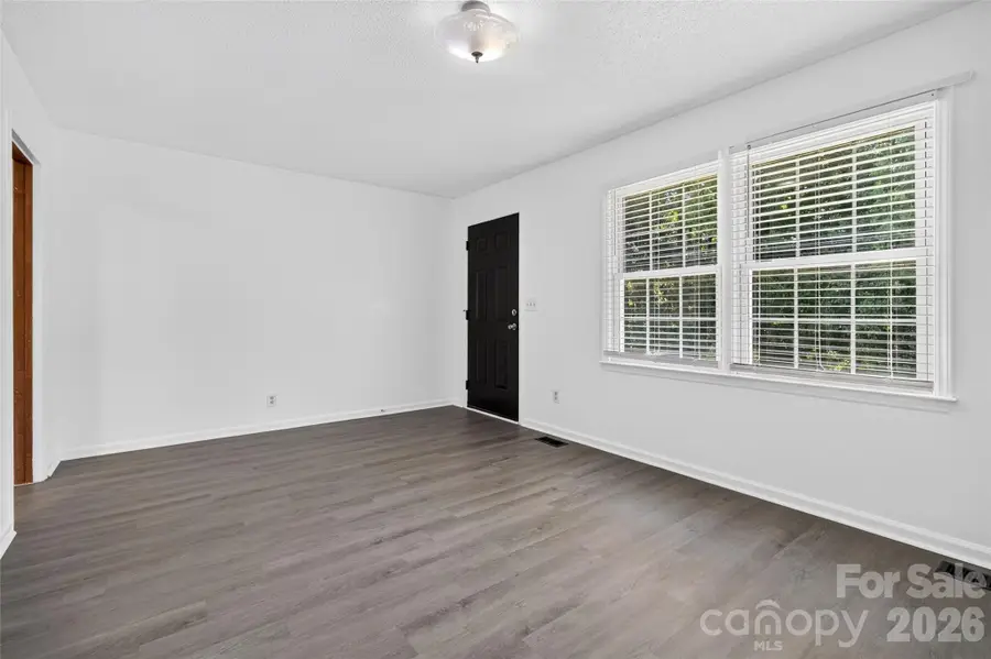 823 Flint Drive, Statesville, NC 28677 - #3