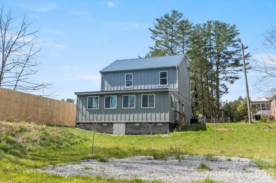 84 Poplar Street, Brevard, NC 28712 - #3