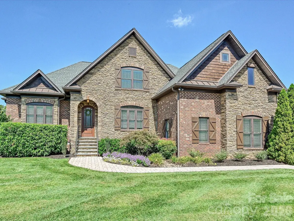 761 King Fredrick Lane Sw, Concord, NC 28027 - #1