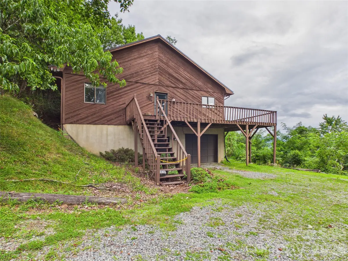 7904 Pinnacle Wind Lane, Lenoir, NC 28645 - #1