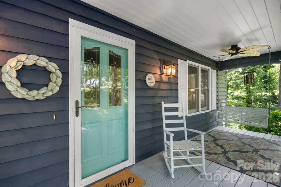 15 Forest Ridge Lane, Weaverville, NC 28787 - #2