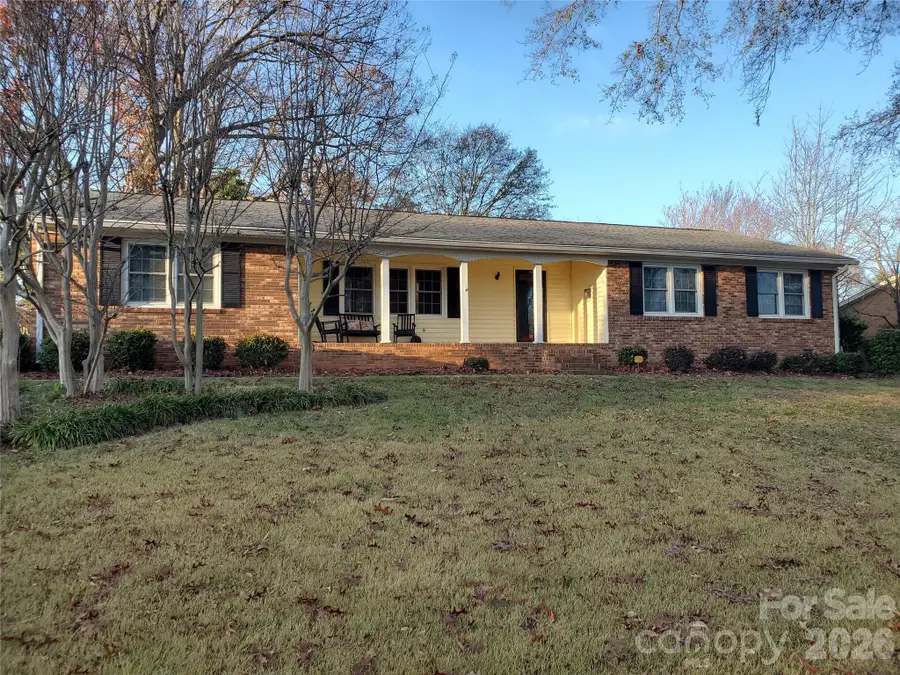 2318 Shaw Avenue, Gastonia, NC 28054 - #2