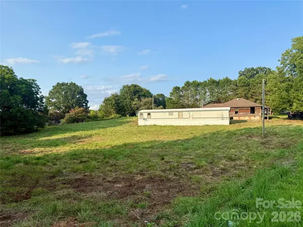 234 W Passaic Street, Peachland, NC 28133