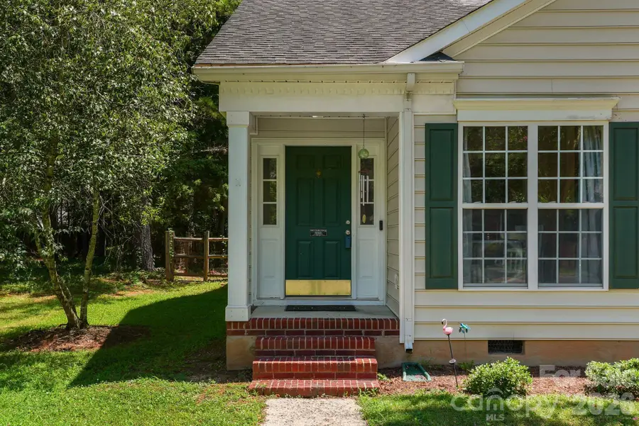 16007 Kirsten Nicole Road, Charlotte, NC 28278 - #2