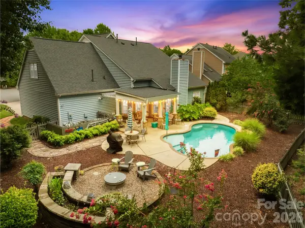 1363 Yorkshire Place Nw, Concord, NC 28027
