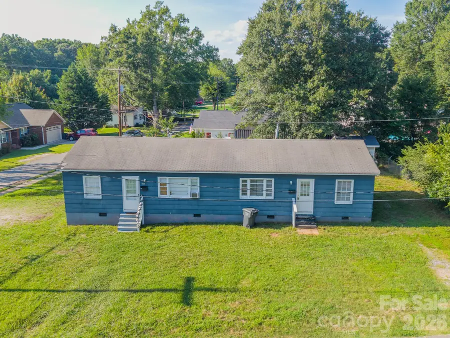 402 E Webb Street, Dallas, NC 28034 - #2