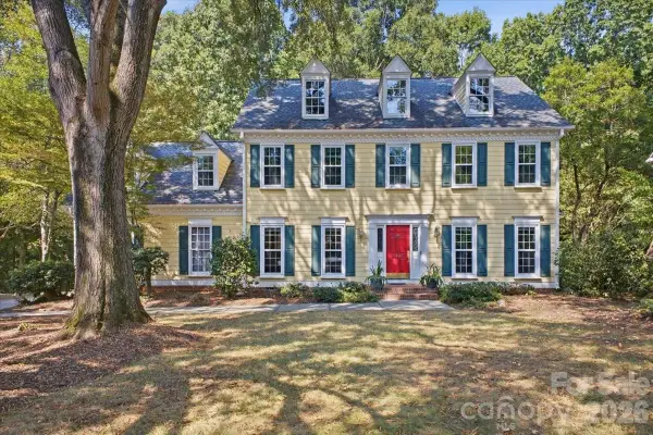 9423 Braemar Terrace, Charlotte, NC 28210