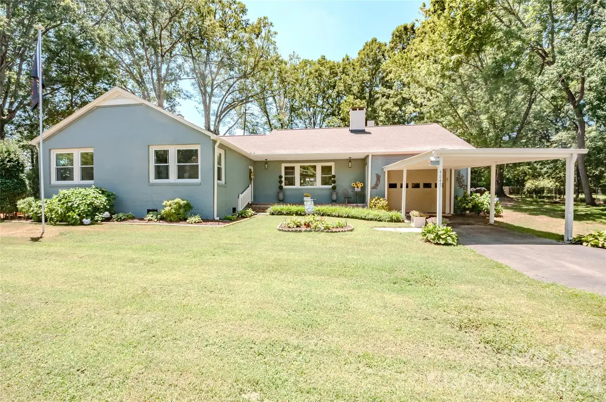 4847 Taylorsville Highway, Stony Point, NC 28678 - #1