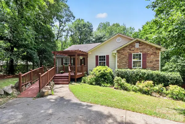 7912 Ritter Drive, Charlotte, NC 28270