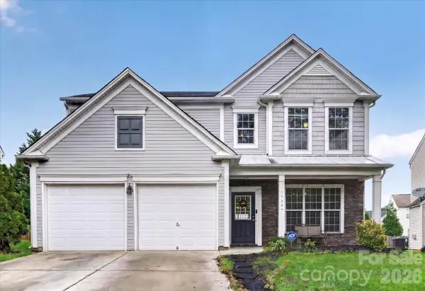 11251 Cypress View Drive, Charlotte, NC 28262