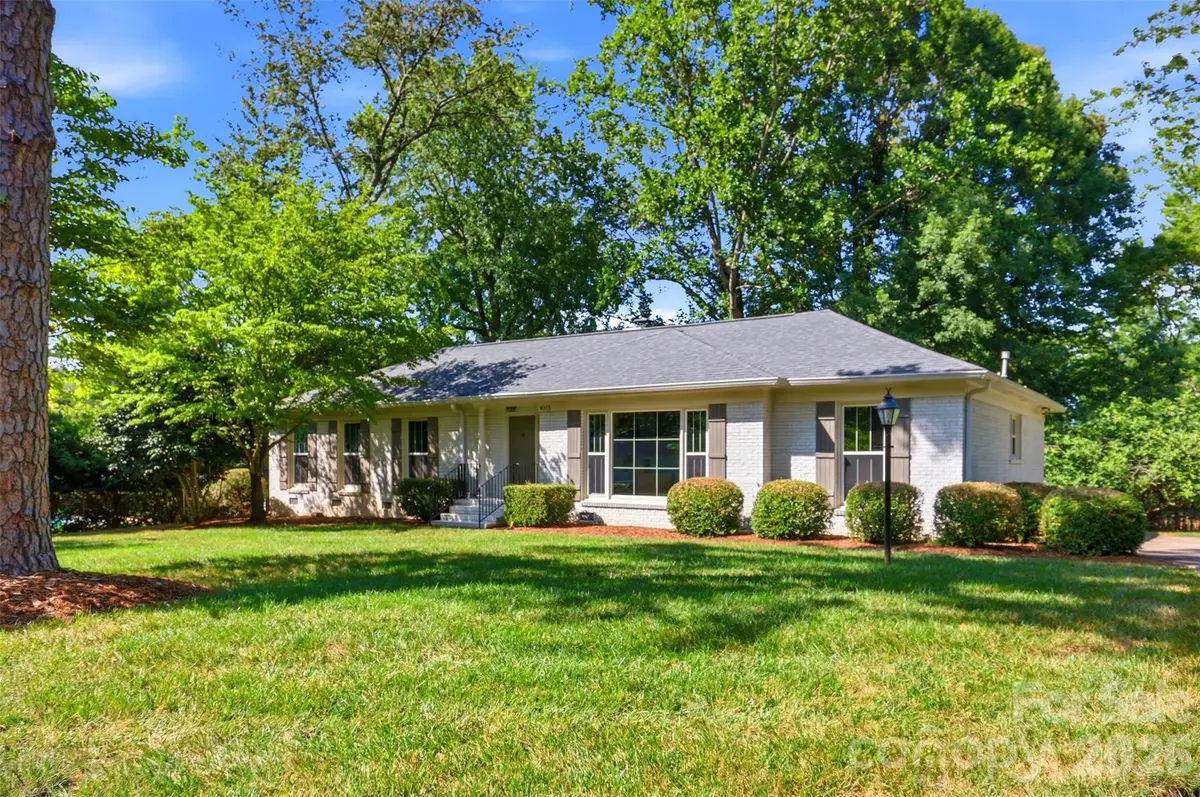 8115 Knollbrook Drive, Charlotte, NC 28270 - #1