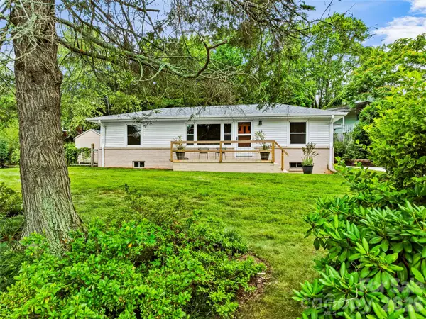 57 Langwell Avenue, Asheville, NC 28806