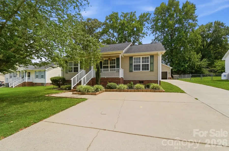 2370 Glenwood Street, Kannapolis, NC 28083 - #2