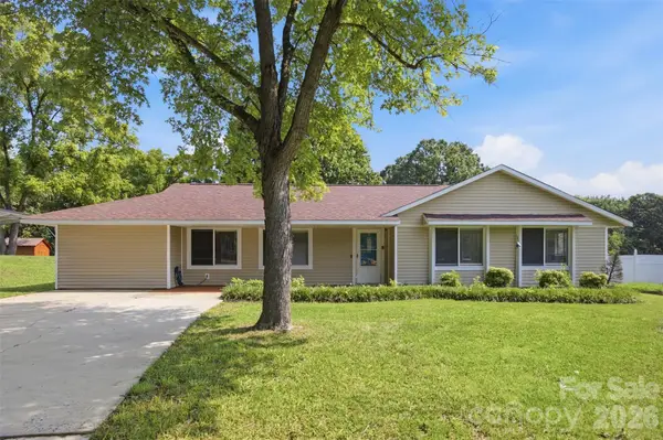 416 King John Circle, Gastonia, NC 28056