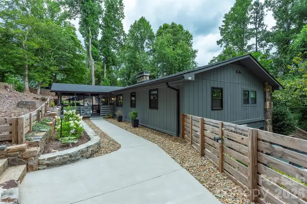 53 Vanderbilt Terrace, Asheville, NC 28806
