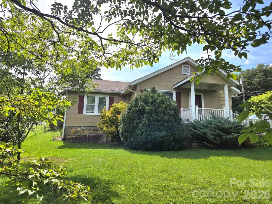 201 Stafford Street, Black Mountain, NC 28711 - #2