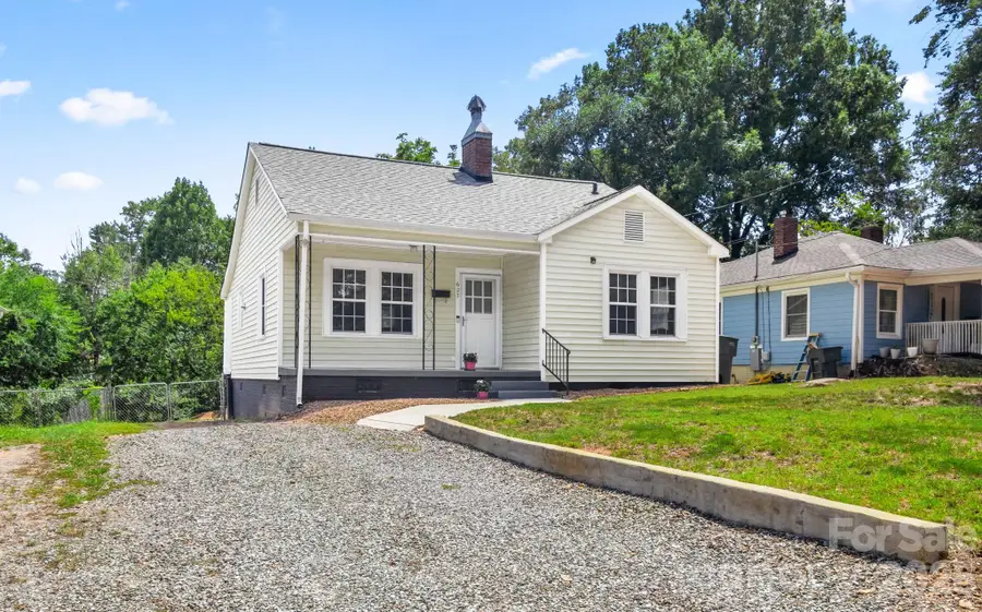 623 E 4th Avenue, Gastonia, NC 28054 - #3