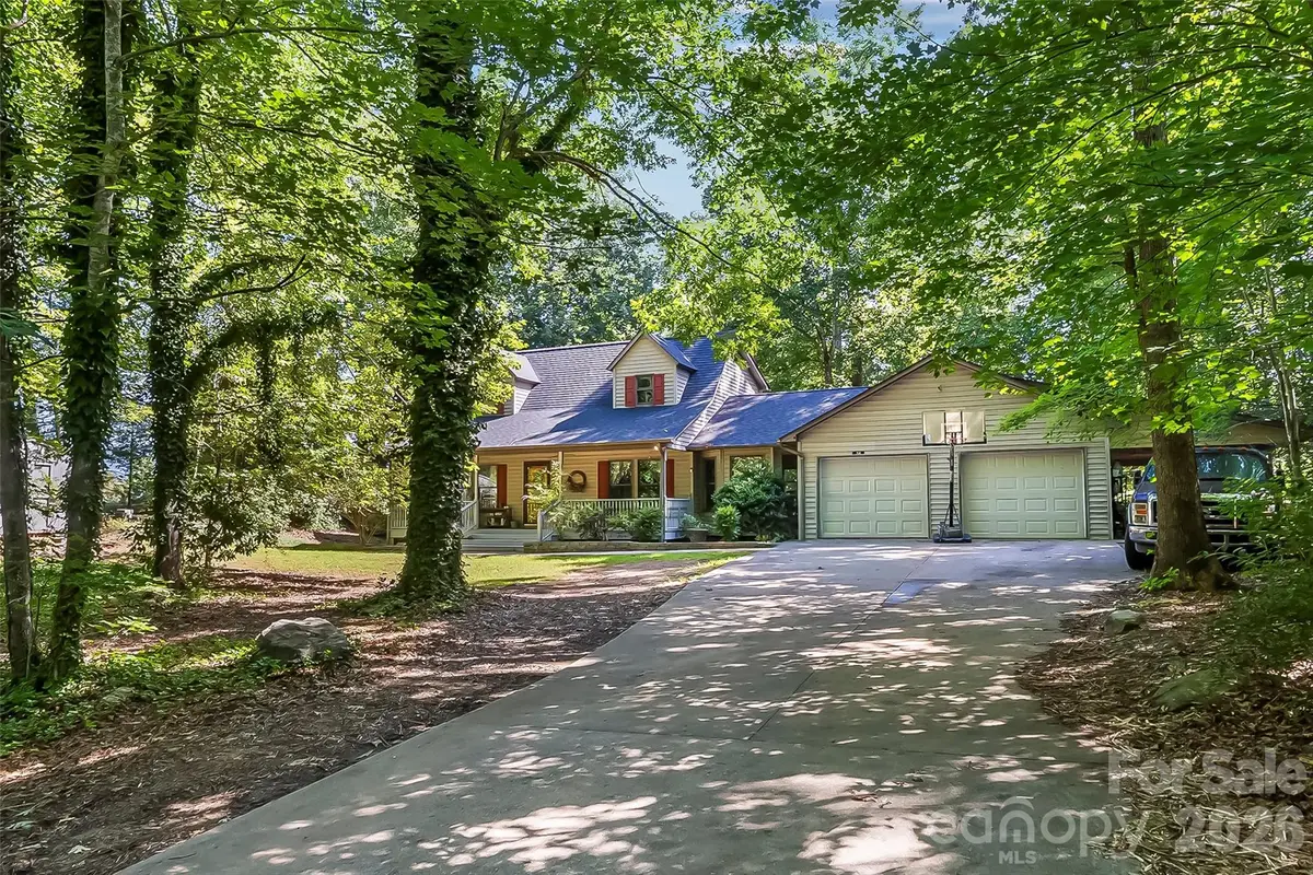 34 Lakeside Drive, Marion, NC 28752 - #1