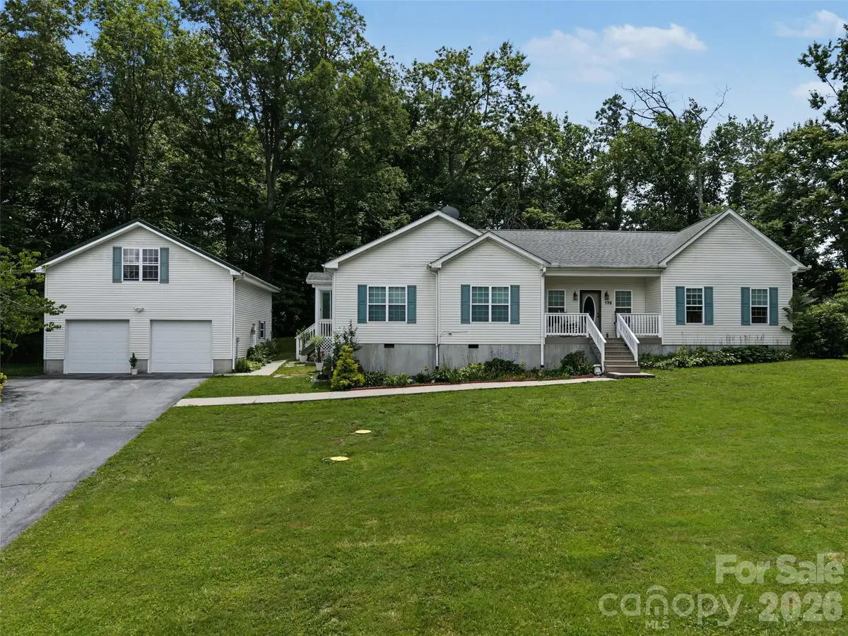 176 Chelsea Nix Lane, Hendersonville, NC 28792 - #1