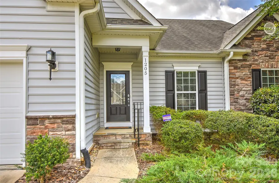 1205 Williamstown Road, Matthews, NC 28105 - #2
